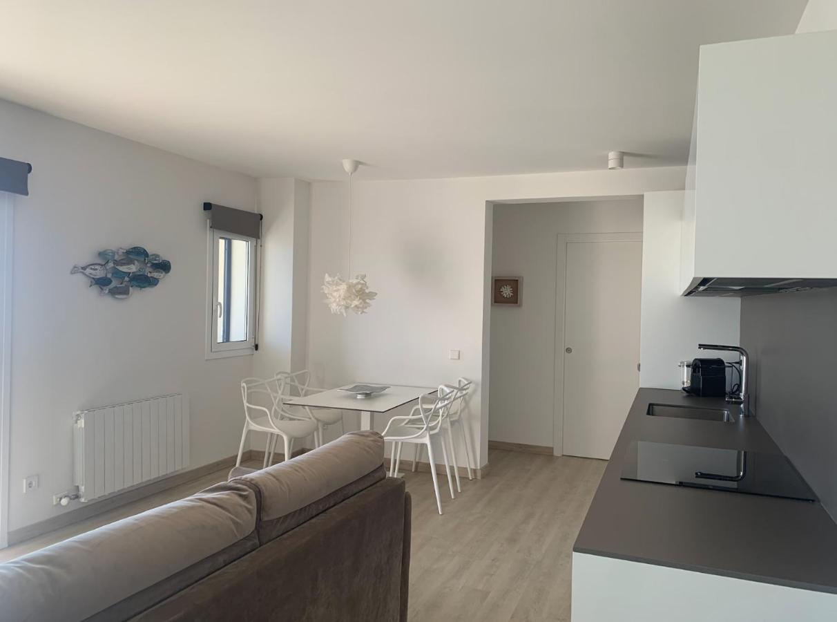 Magnific Apartament A Primera Linia De Mar Сан-Фаліу-да-Ґішулс Екстер'єр фото